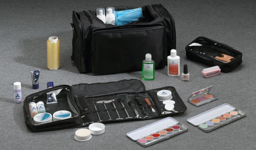 Mala equipado para tratamento estético