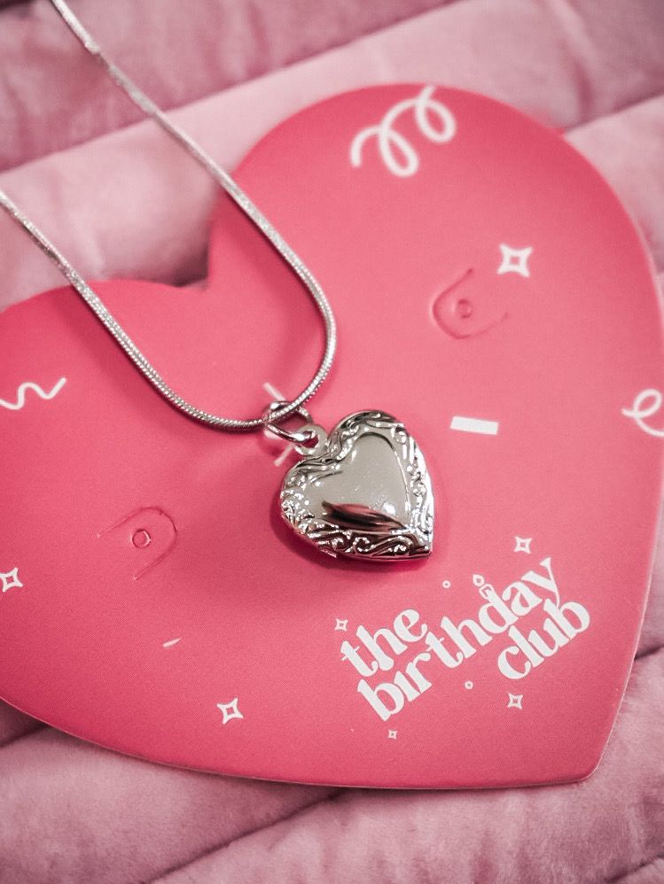 Emilia Locket Necklace (Silver)