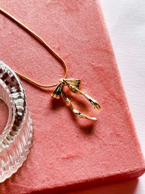 Evelyn Gold Ribbon Necklace