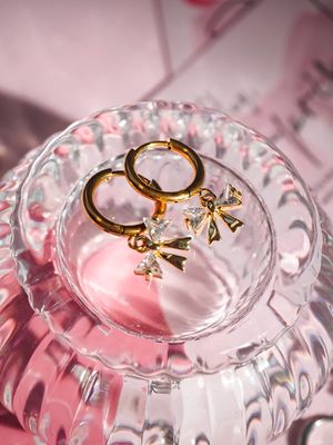 Agatha Gold Ribbon Huggies