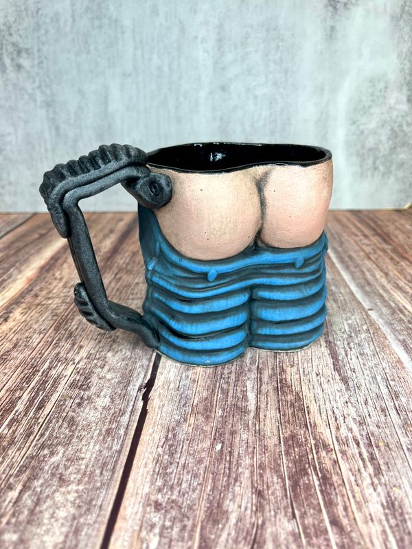 Kiss my Butt mug light