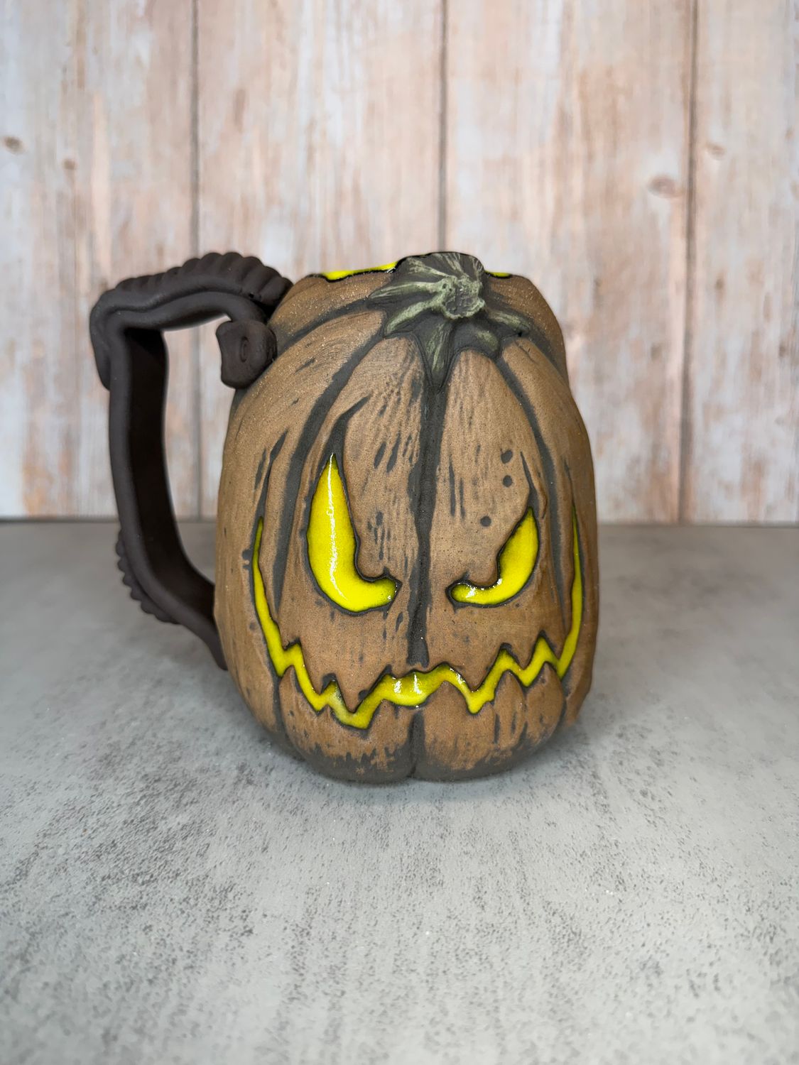 Pumpkin Mug Brown skin with Yellow Eyes Pumpkin Mug Brown skin with Yellow Eyes