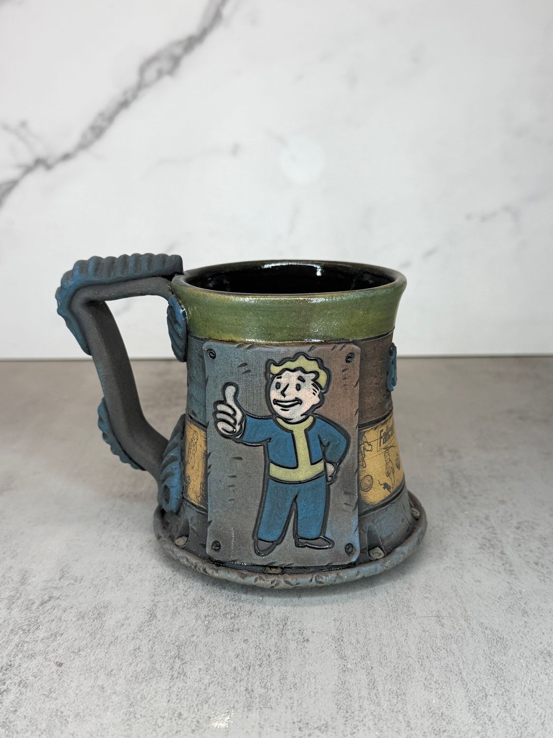 Vault boy yellow top