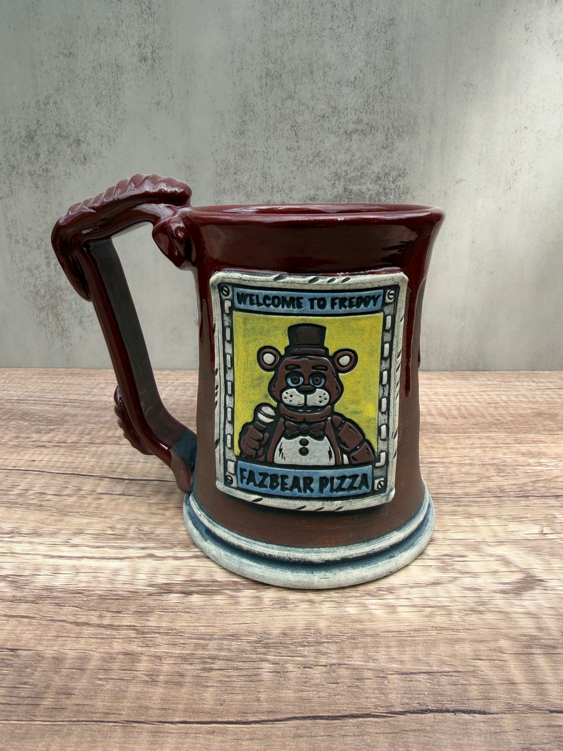 Fazebear mug Bloody top