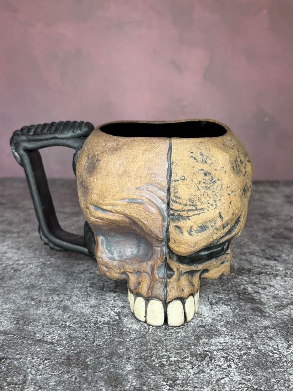 Skull 50/50 split Skull 50/50 split