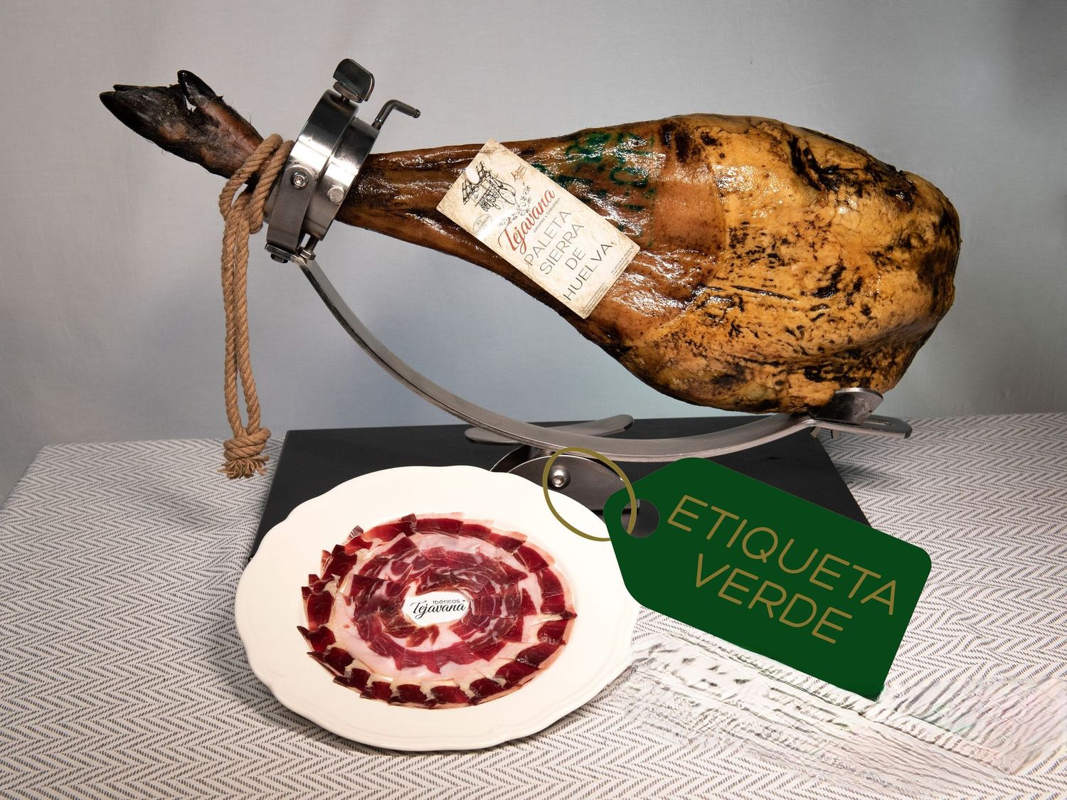 Paletas Sierra de Huelva Alimentado  CON PASTOS NATURALES Y CEREALES Paletas Sierra de Huelva Alimentado  CON PASTOS NATURALES Y CEREALES