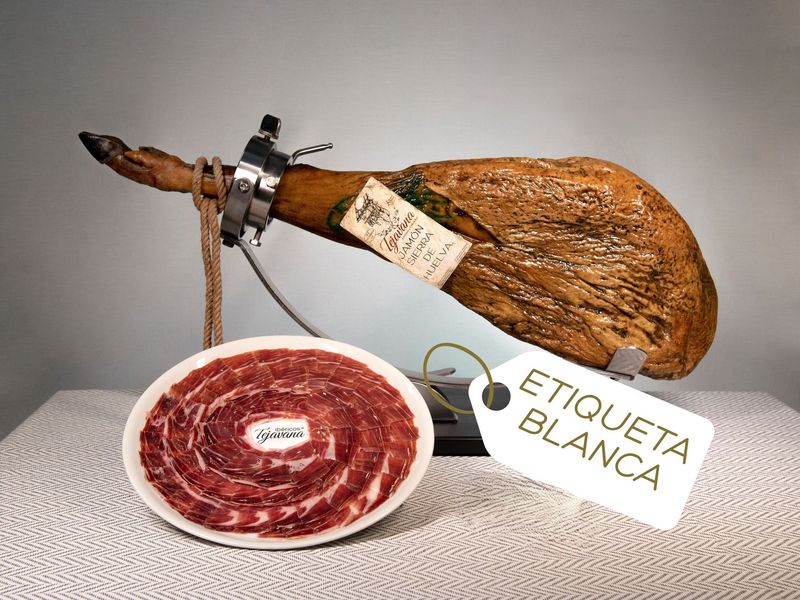 Jamones Sierra de Huelva Alimentado CON CEREALES