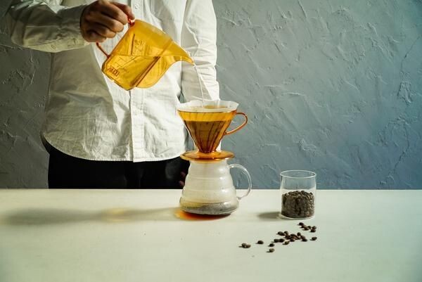 Hario Juicee V60 &amp; Kettle Air Set - Honey Yellow