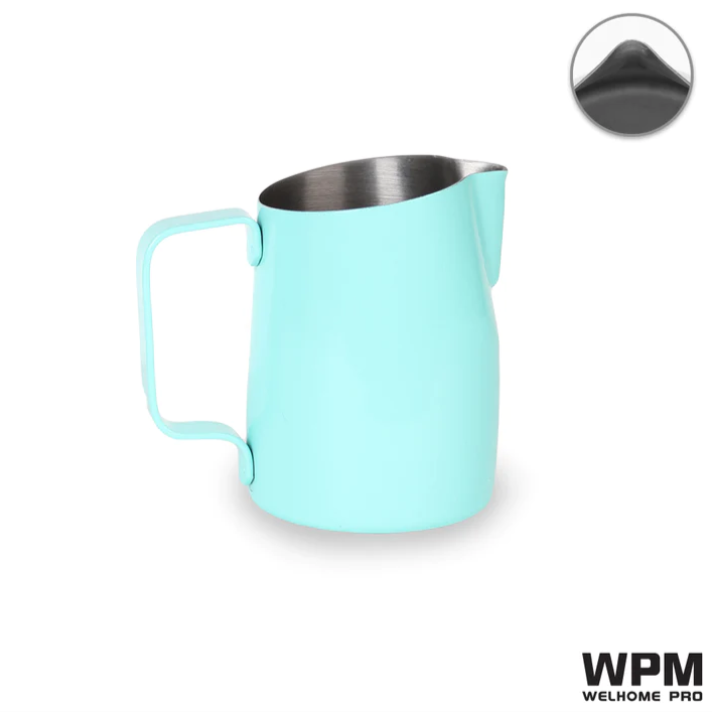 WPM HC7107TB 尖嘴 藍色 斜口拉花杯 450cc