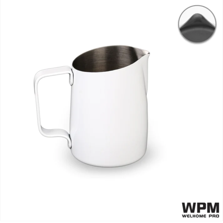 WPM HC7107W尖嘴 白色 斜口拉花杯 450cc