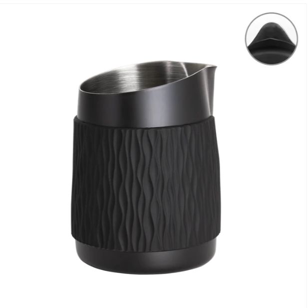 WPM  HC7106 啞光黑無柄拉花杯配矽膠套 450cc