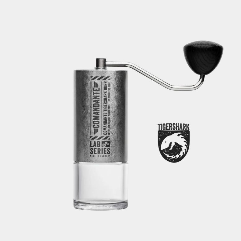 Comandante C40 LAB Series - Tigershark