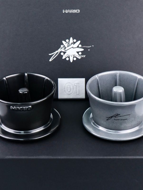 Hario X Tri-Up 合作濾杯 Flow濾杯01 老岩泥 (黑色 + 灰色) 兩入組