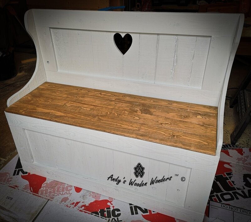 Monks Bench (Pew/Settle) - "Elizabeth"