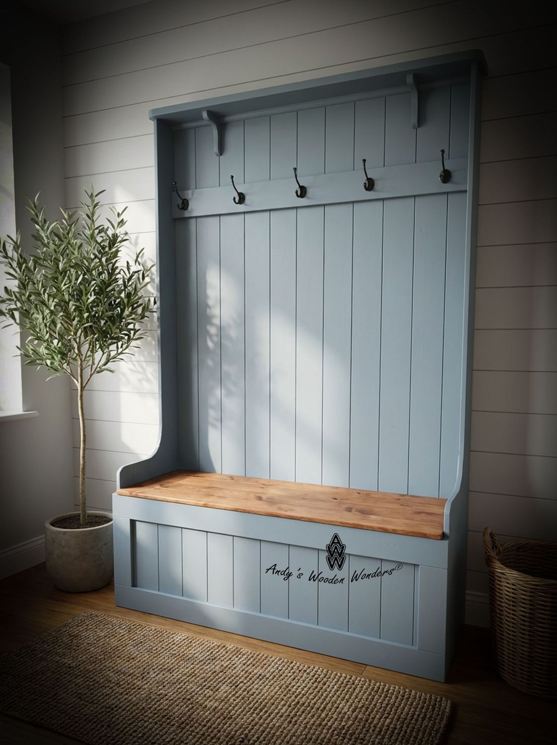 High-backed Monks Bench, with hooks. - "Catherine"