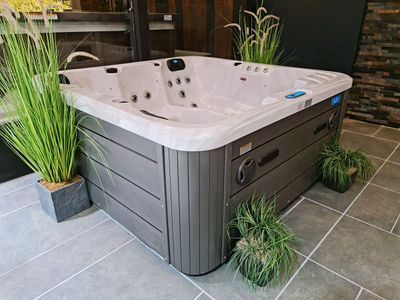 Reef Spas