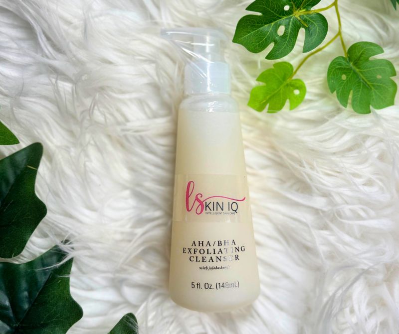 AHA/ BHA Exfoliating Cleanser