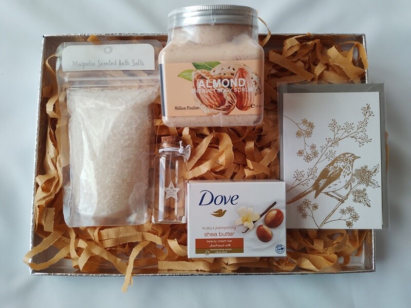 Ladies body care and card set