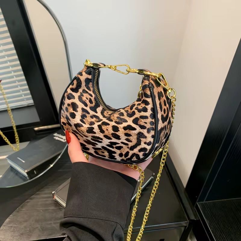 Orchid Light Brown Leopard Print