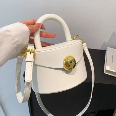 Peony White