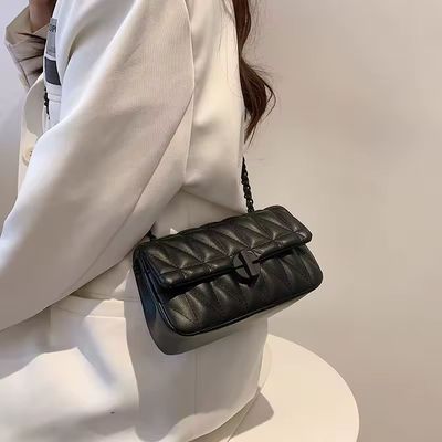 Bell Black