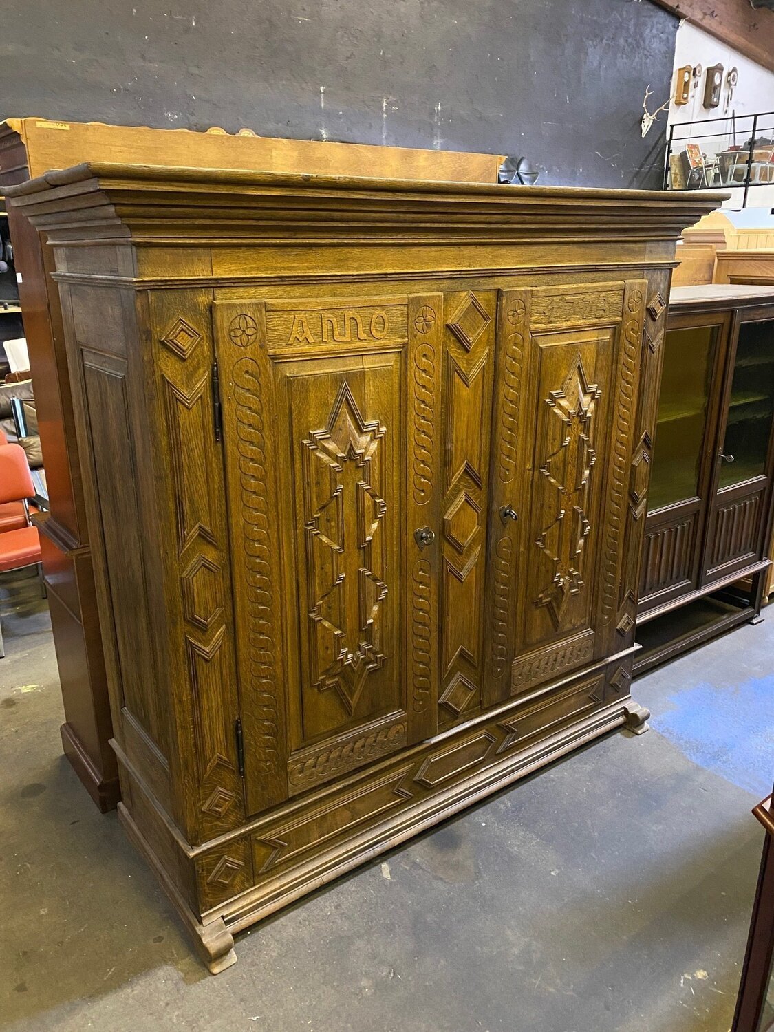 Eichenschrank