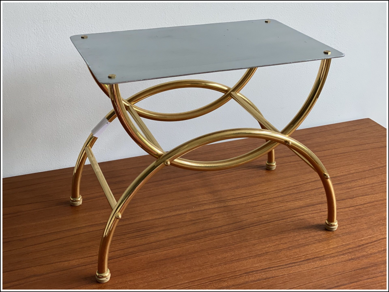 Hocker vergoldet