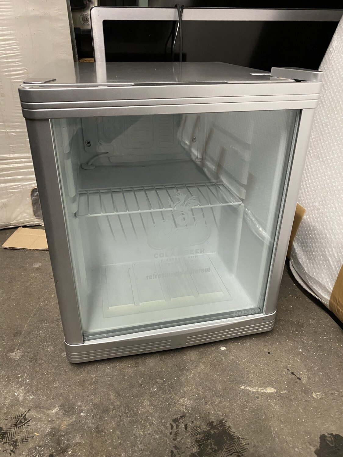 Mini Kühlschrank Getränkekühlschrank Husky HUS-HM29