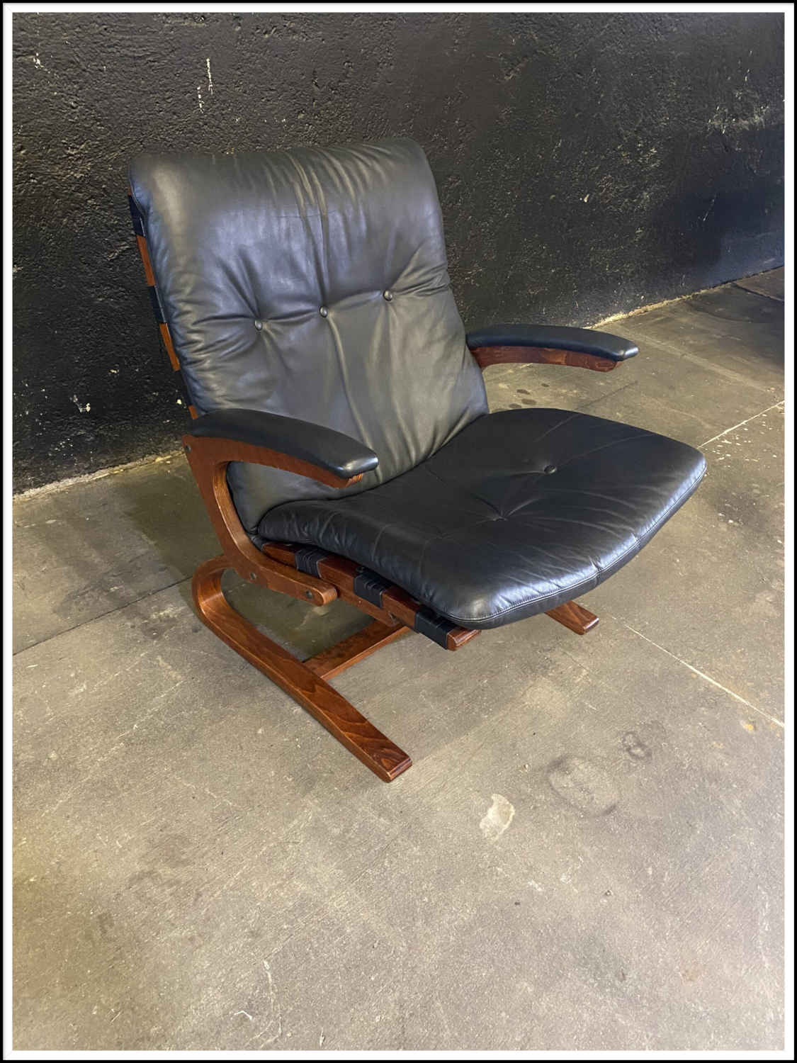Sessel mit Armlehne von Ingmar Relling