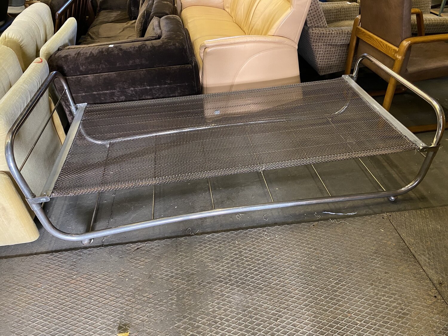 Sofa Couch Tagesbett Bauhaus Stil