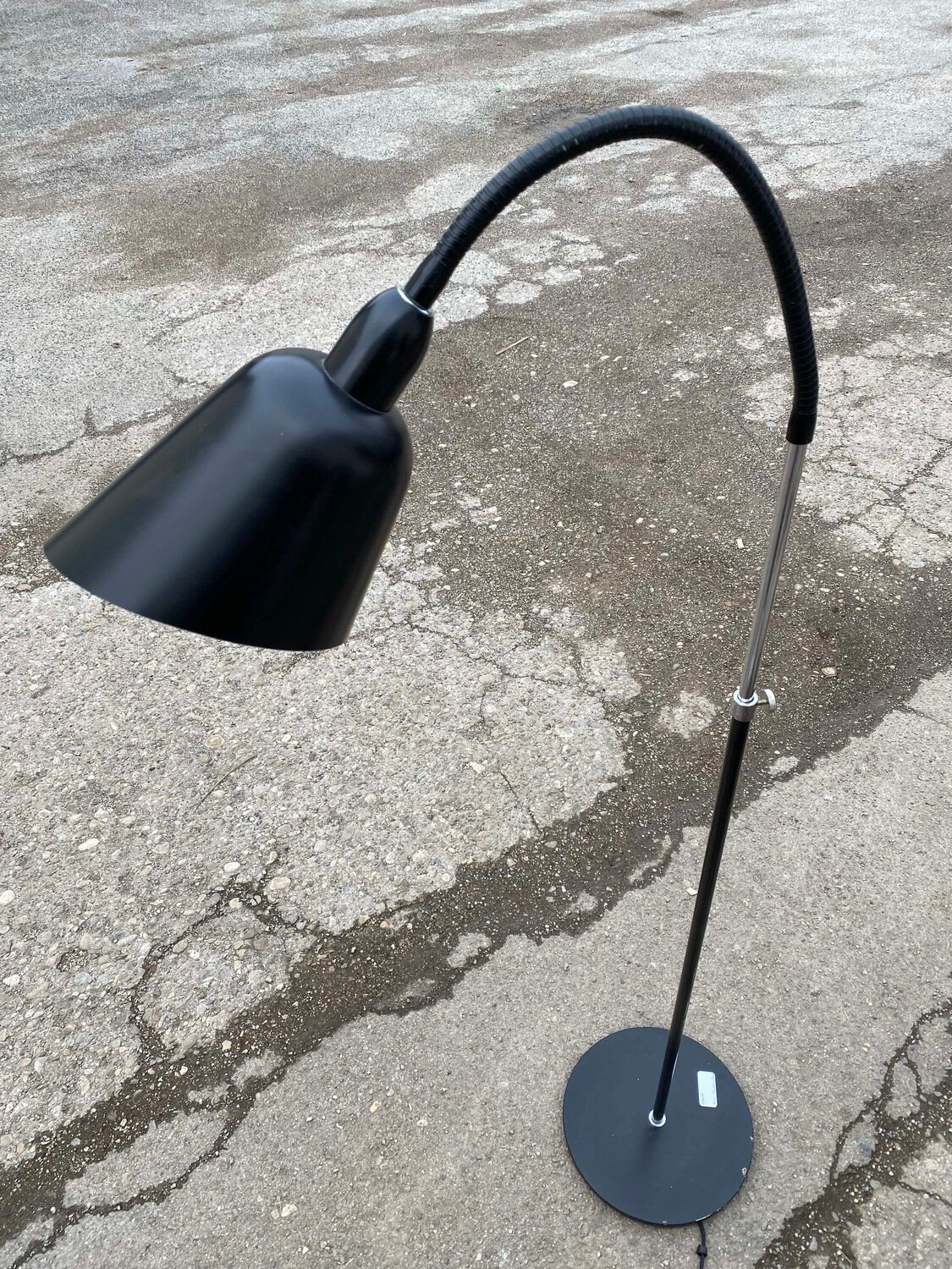 &amp;Tradition Arne Jacobsen Bellevue AJ7 Stehlampe Stehleuchte Mid Century Modern