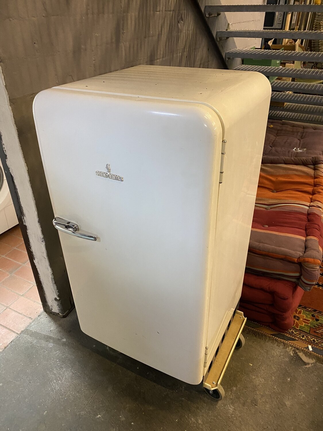 Vintage Siemens Kühlschrank