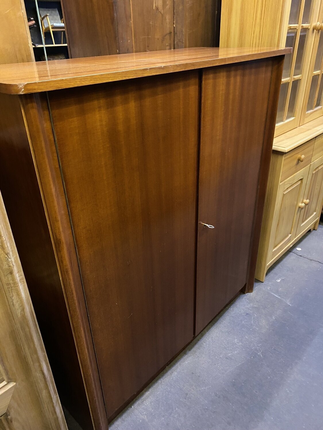 Wäscheschrank Kommode
