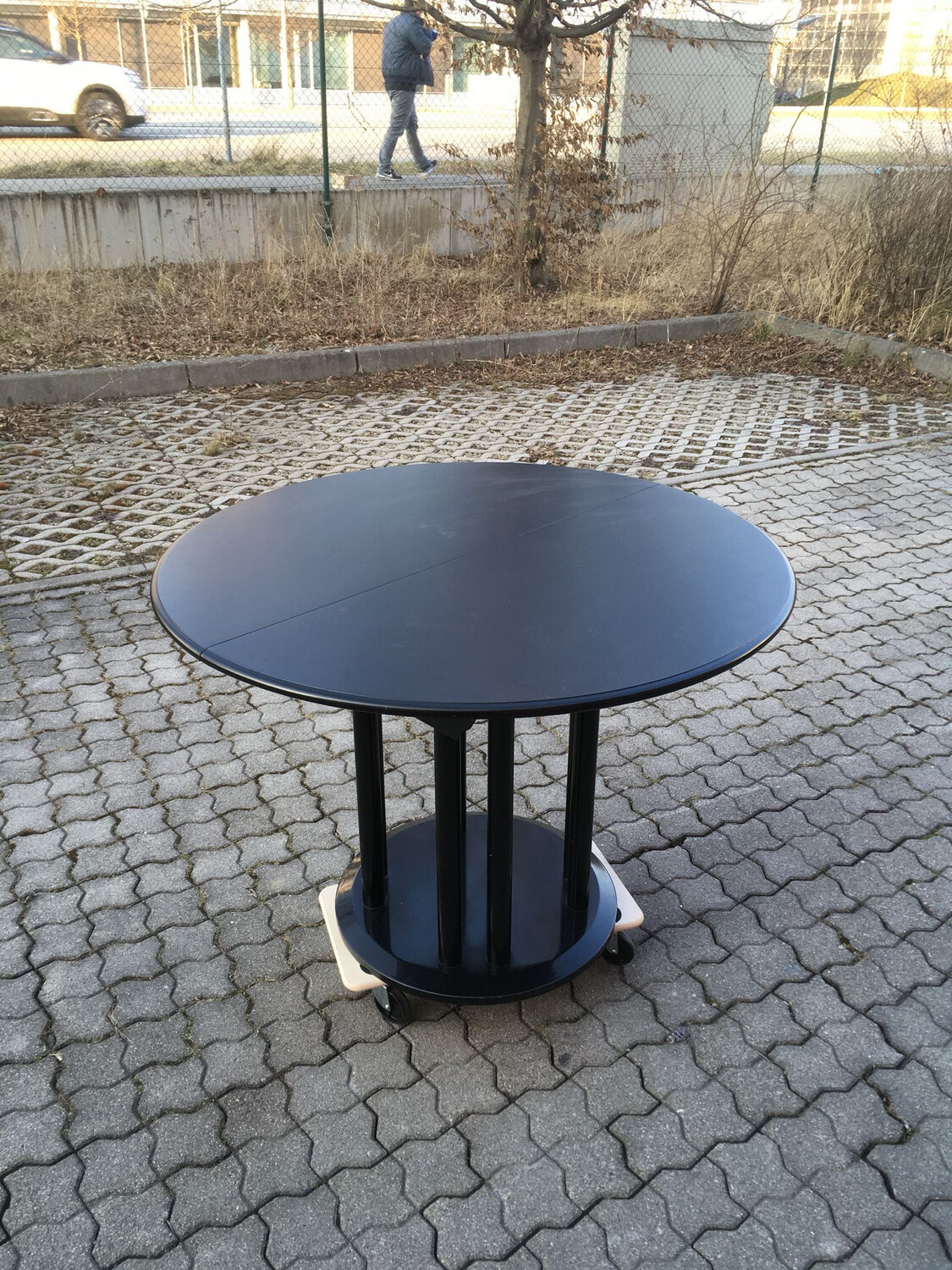 Runder Esstisch mit ausziehbarer Platte Hoffmann Thonet Stil