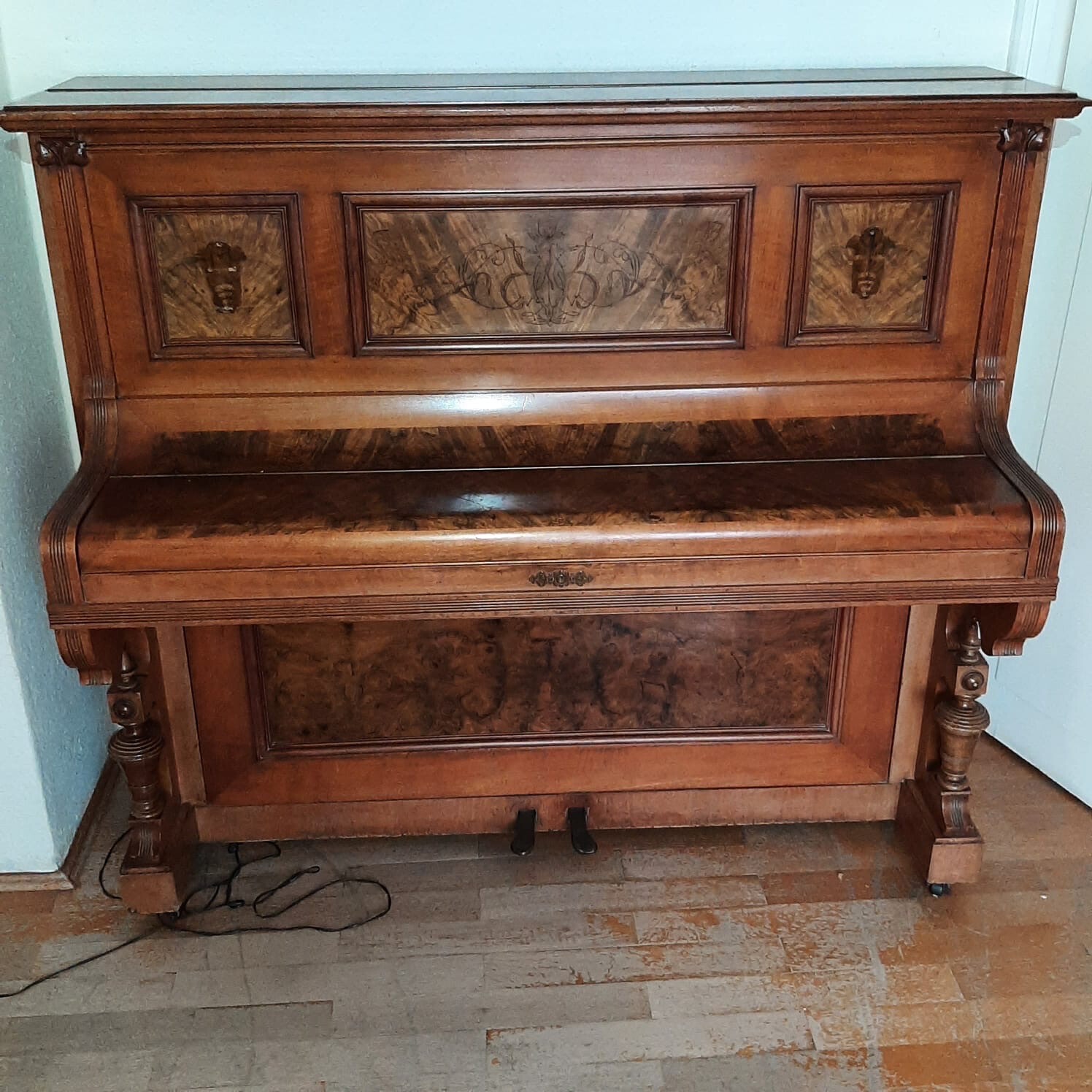 Klavier Piano R. Weissbrod Eisenberg Pianoforte Fabrik