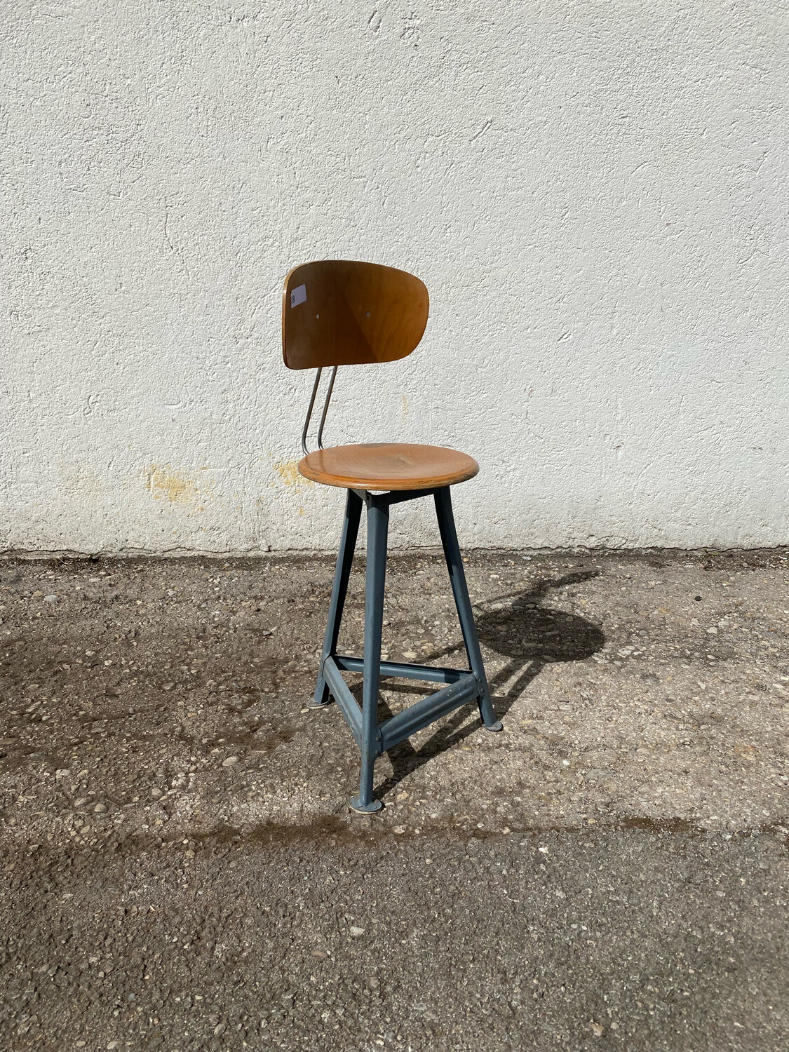 Vintage Hocker Werkstattstuhl Industrial Chair Factory Chair