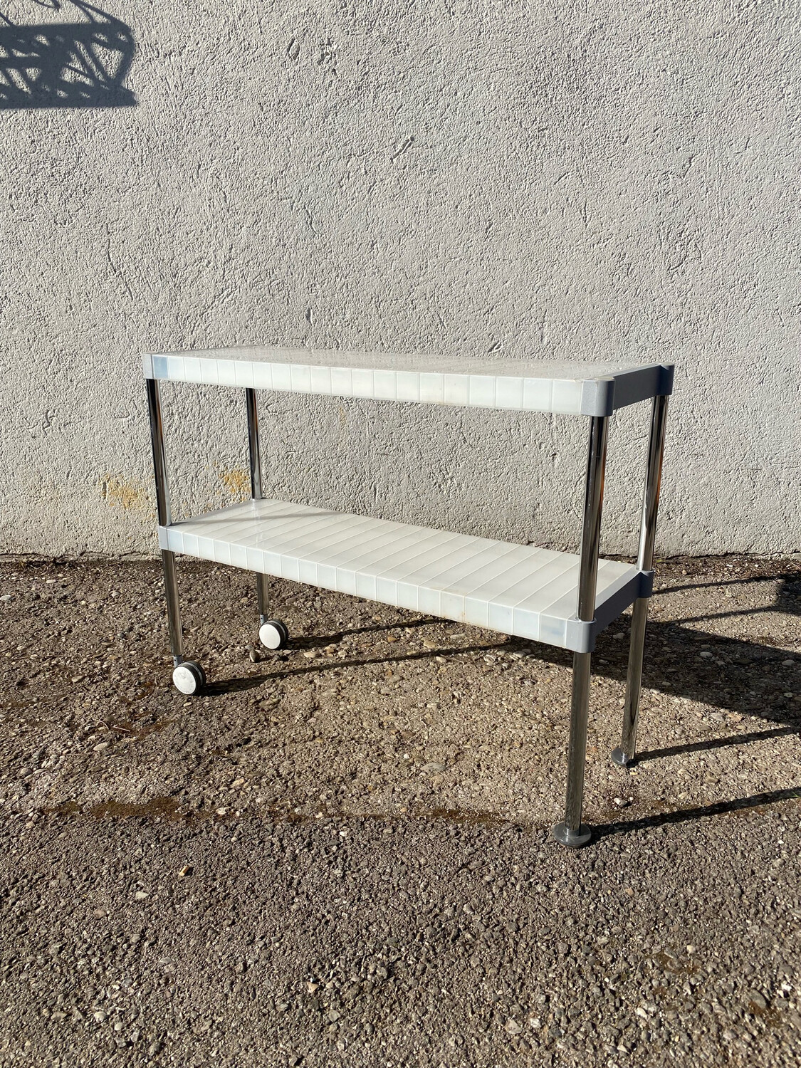 Regal Ausziehbar mit Rollen