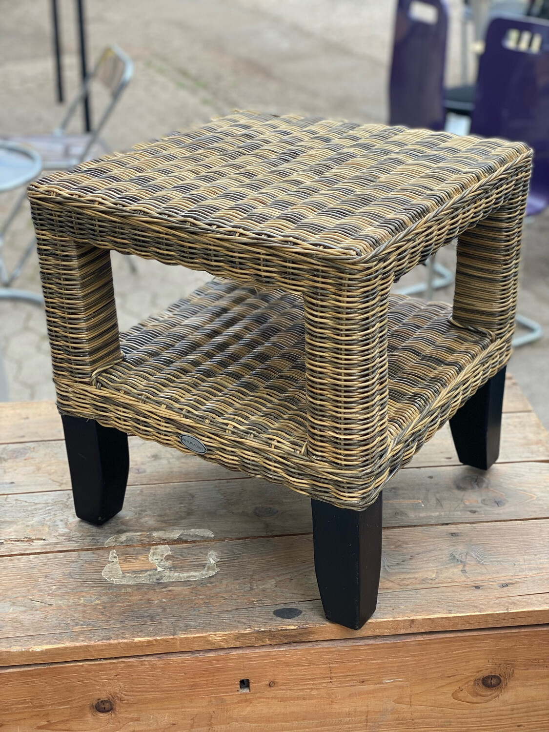 Hocker Beistelltisch