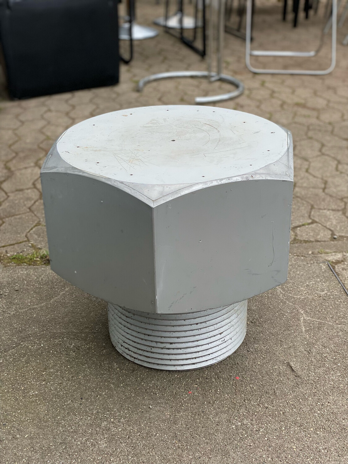 Hocker Couchtisch Tischchen Schraube