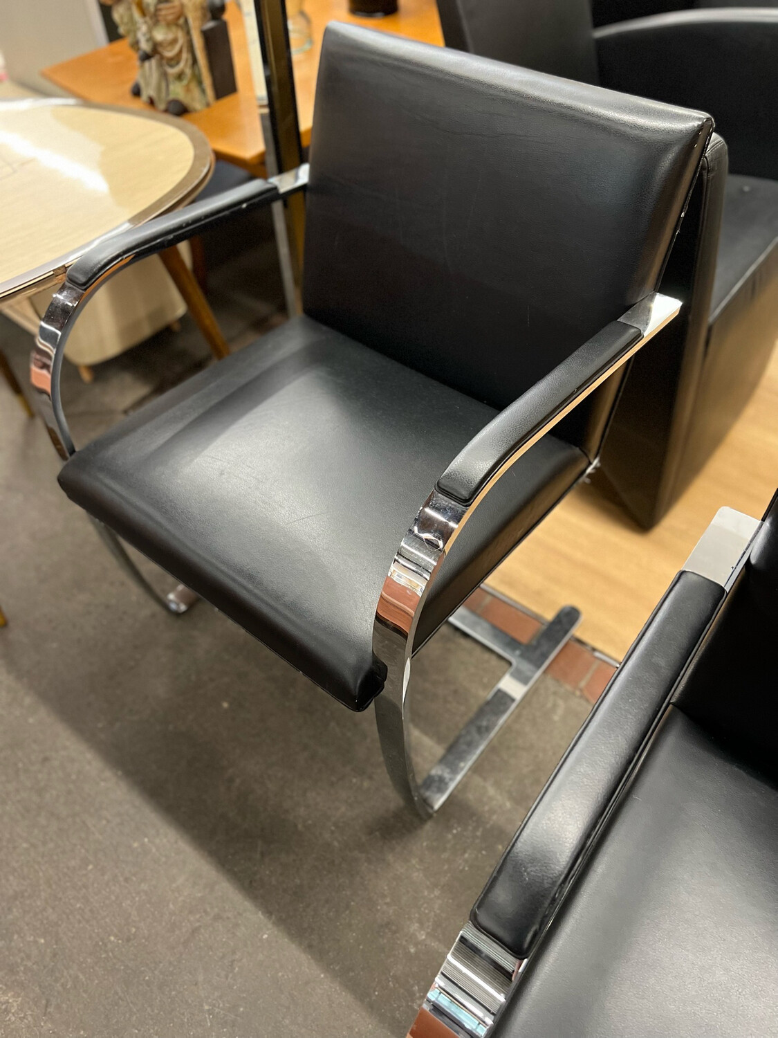 Knoll Brno Armlehnsessel Stuhl Sessel