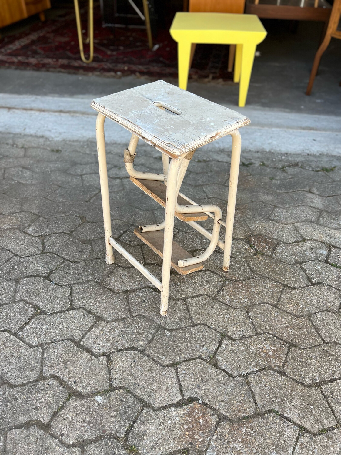 Hocker Tritthocker