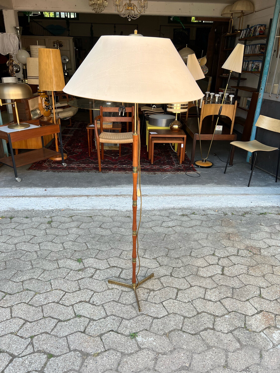 Stehlampe Stehleuchte Teak Mid Century Vintage