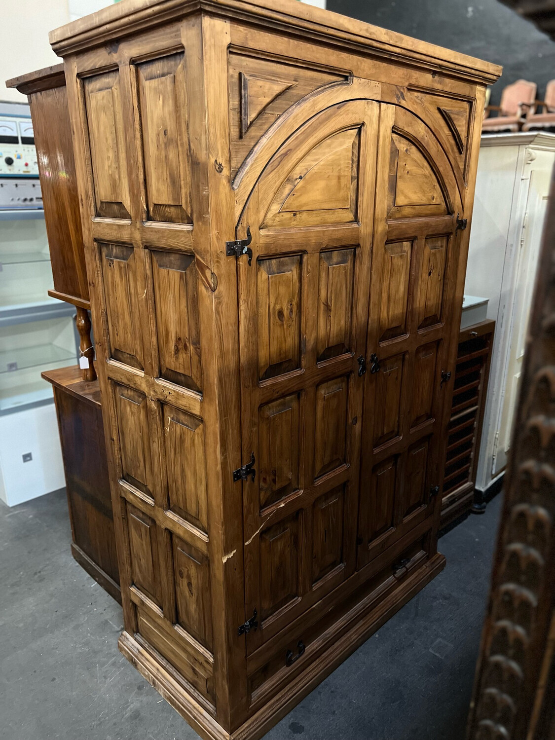 Schrank Kleiderschrank 1von2