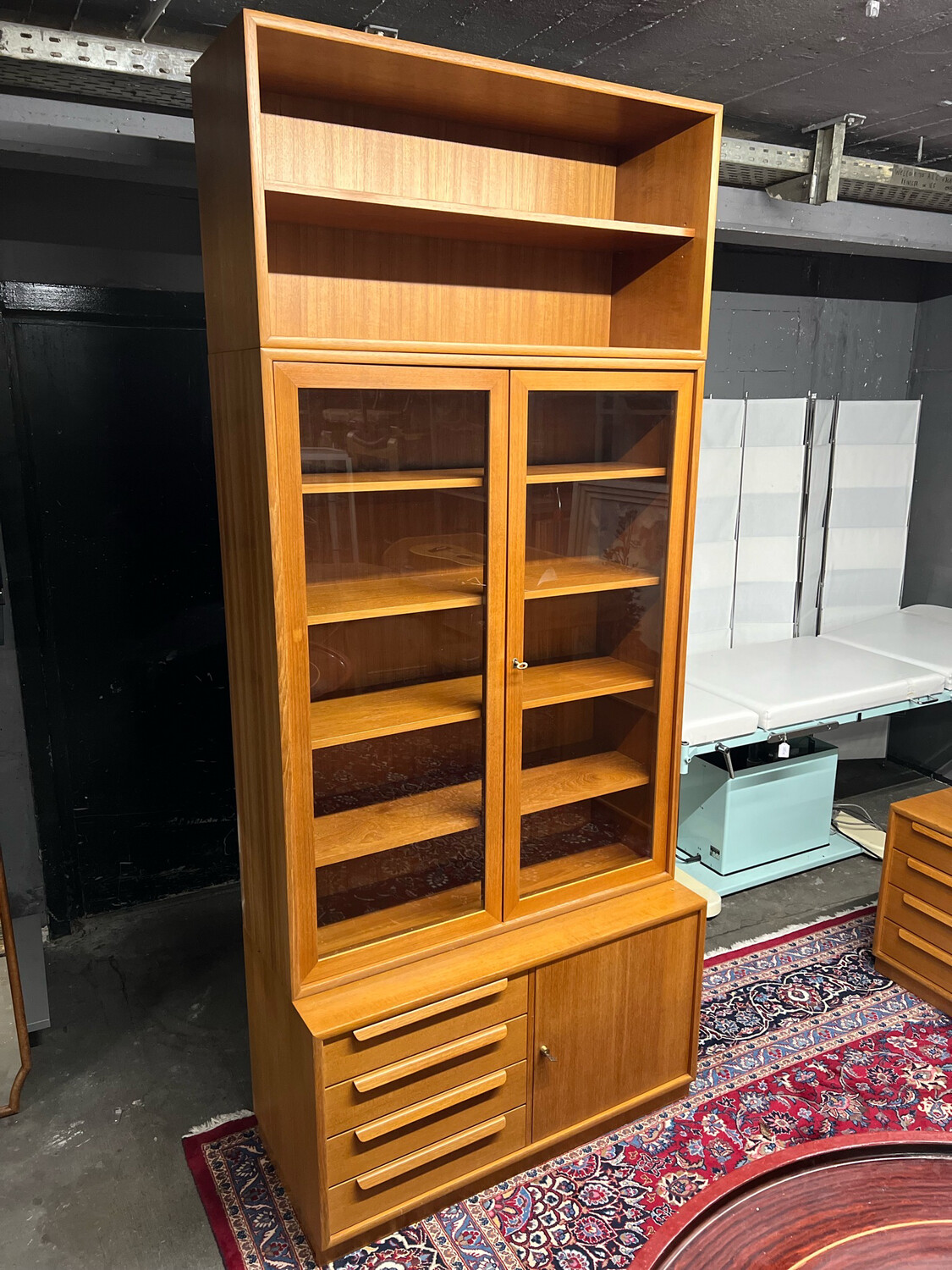 Kommode Aufsatzkommode WK Möbel Vitrine Mid Century Vintage