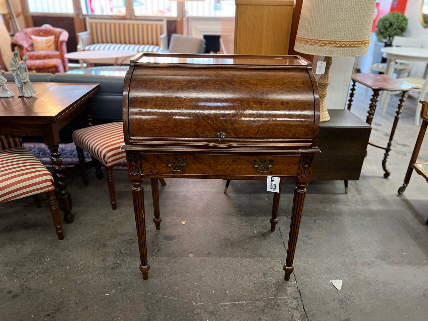 Sekretär Schreibtisch