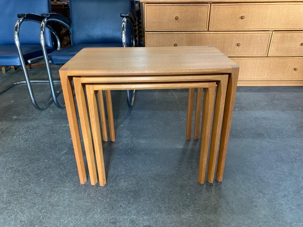 Dreisatztischchen Wilhelm Renz Mid Century Vintage