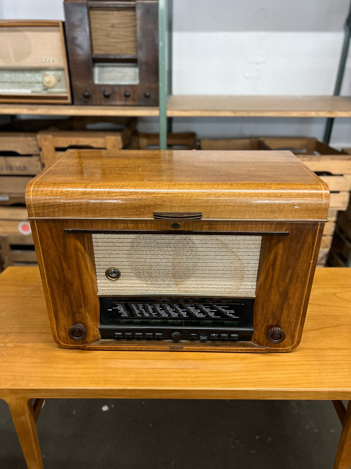 Schaub Supraphon 52 Radio Röhrenradio Plattenspieler