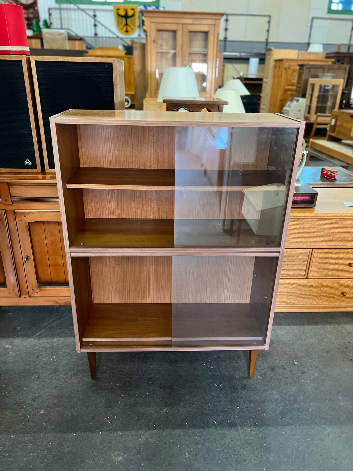 Vitrine Vitrinenschrank Mid Century Vintage