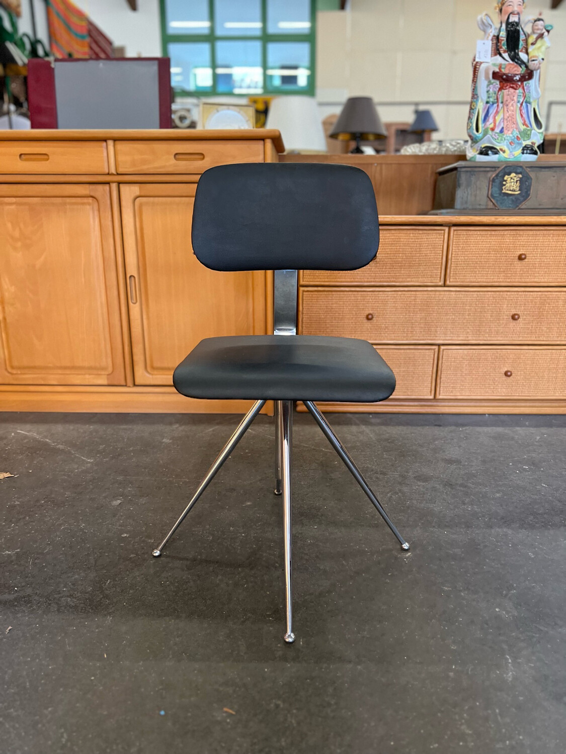 Stuhl Hocker Werkstattstuhl