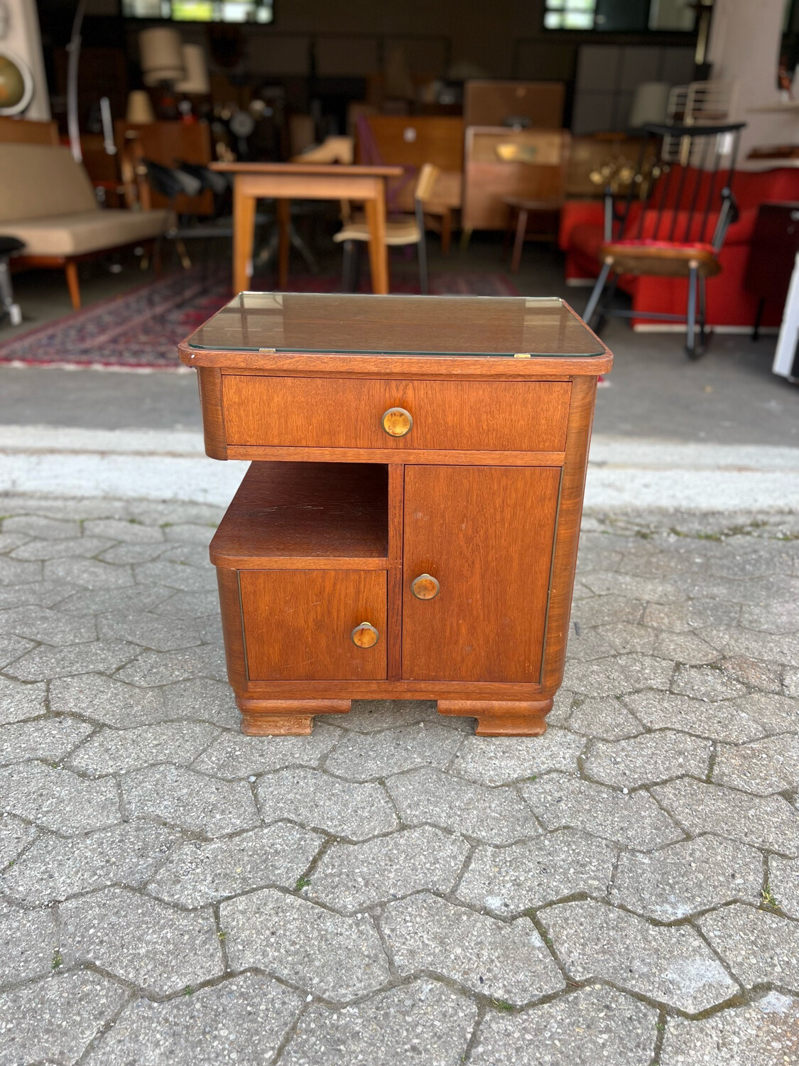 Nachtkästchen Nachttischchen